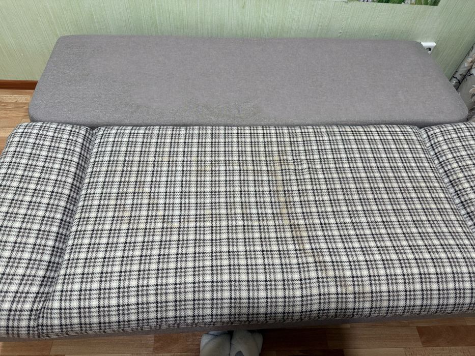 Продам диван раздвижной
