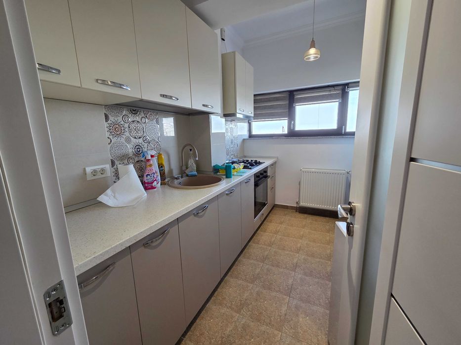 Apartament 2 camere de inchiriat/ bloc nou centru scafandrii/parcare