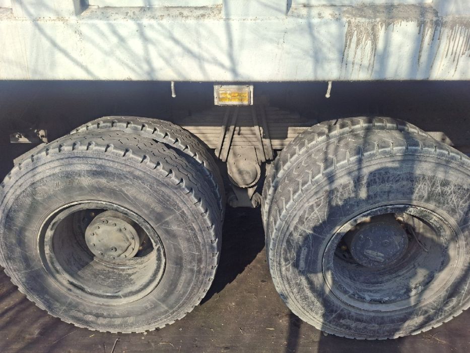 Howo sotiladi 40tonnalik