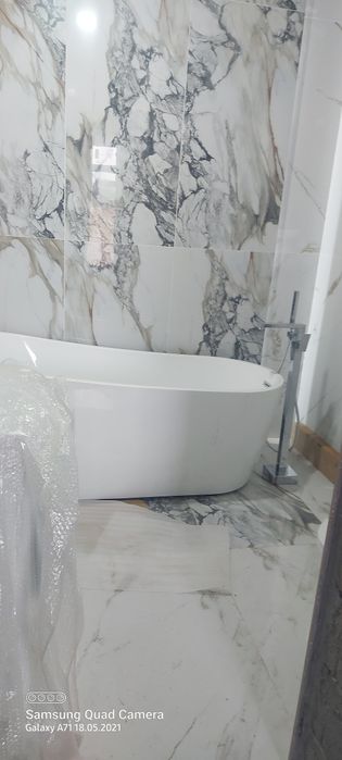 Укладка плитки ,