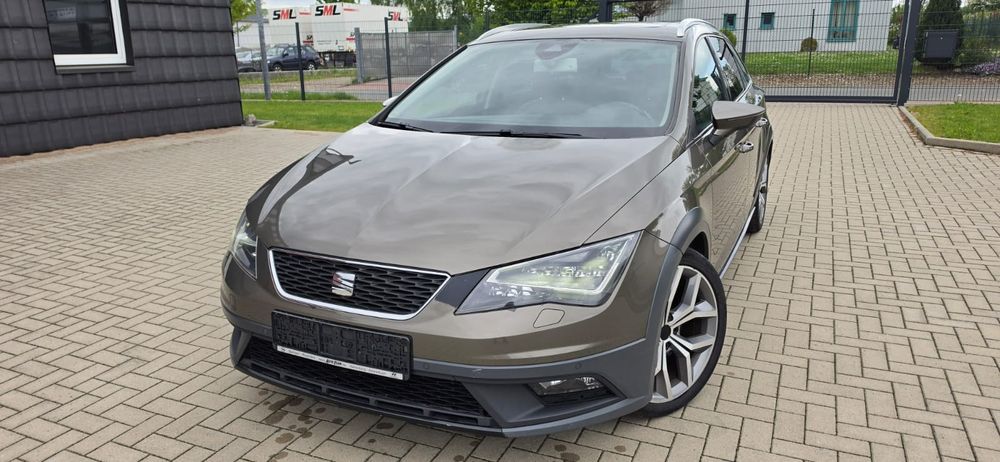 SEAT Leon 2015 — imagine 3