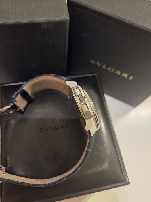 Часовник Bvlgari Octo Maserati