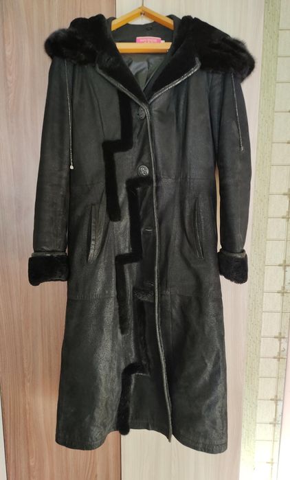 Продам натуральную дубленку