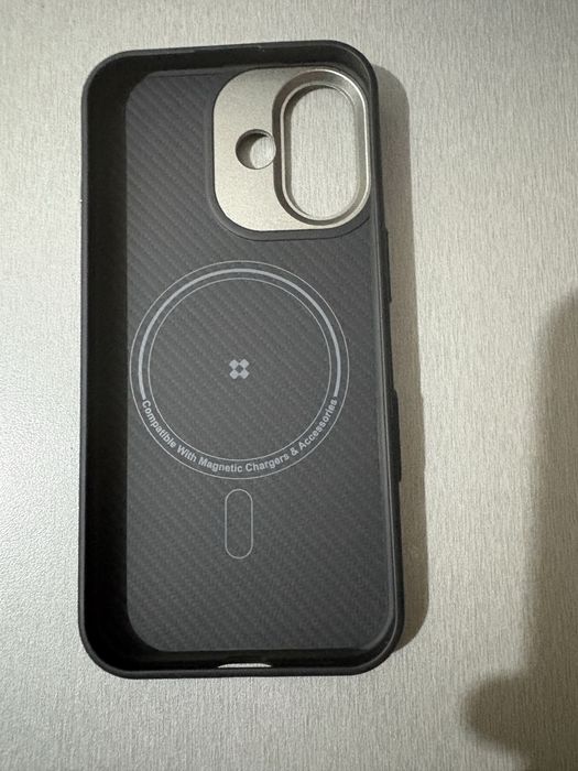 Husa Edizard Pro Aramid Iphone 16