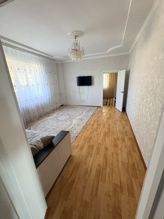 Продам  дом в городе с участком 10 соток