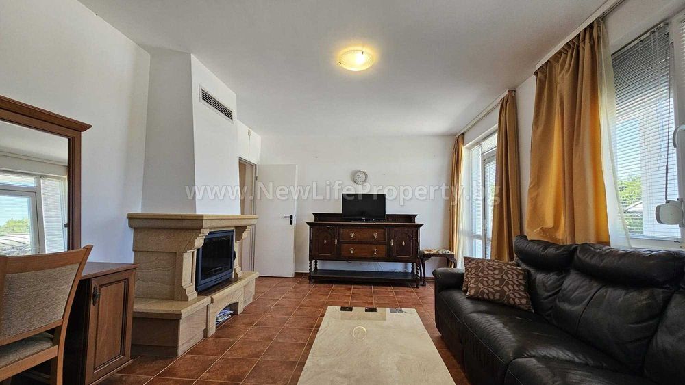 Продава се Къща в с. Тръстиково, Област Бургас - 205 кв.м за 1098 €/кв.м - Снимка #4