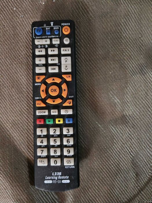 Vand Telecomanda Universala cu Invatare
