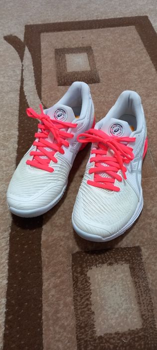 Adidasi Asics netburner F2