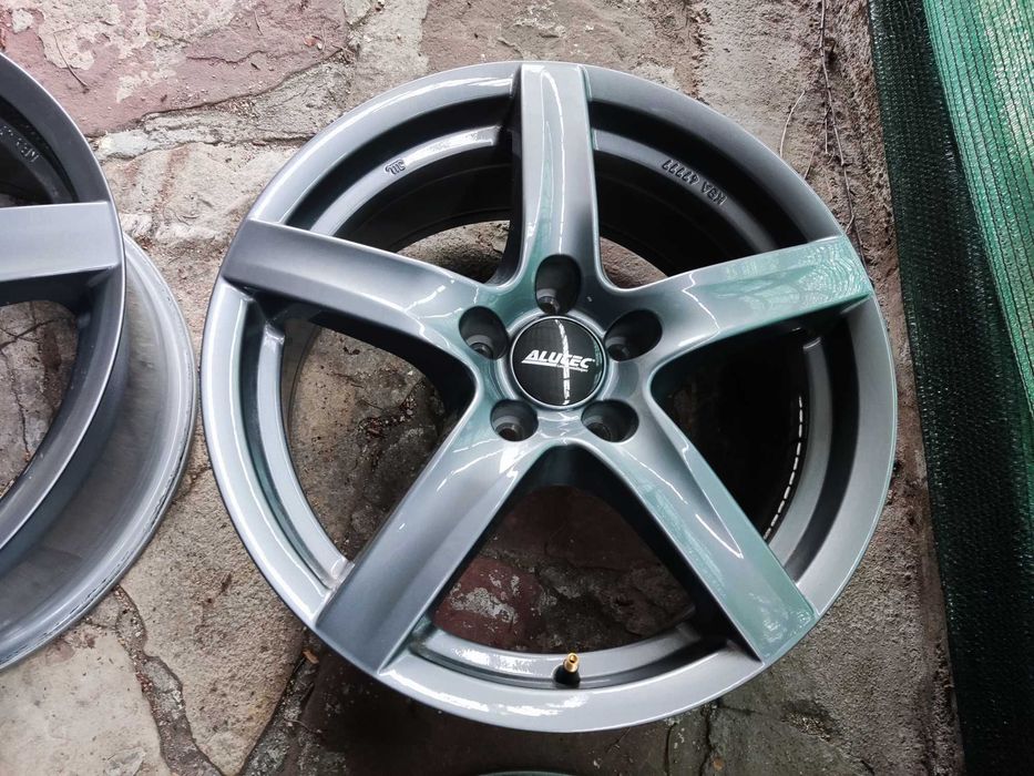 5x112 17 цола лети джанти Alutec 17 цола 5x112 VW Skoda Seat Audi ЕТ35