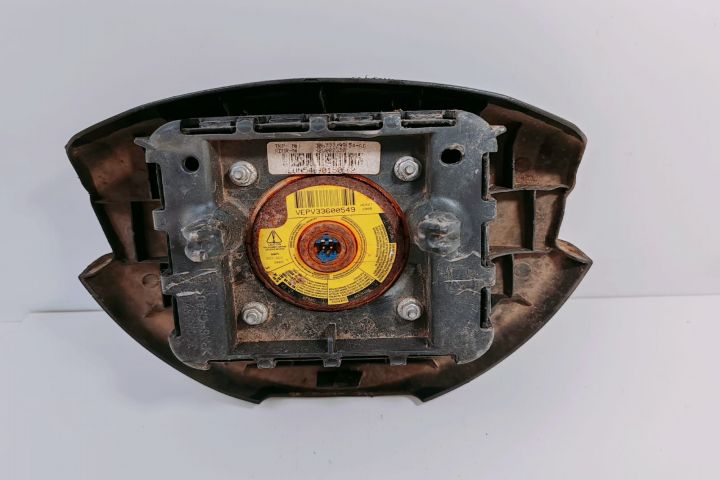 Airbag Volan 820082330 Dacia Logan prima generatie (facelift) seria