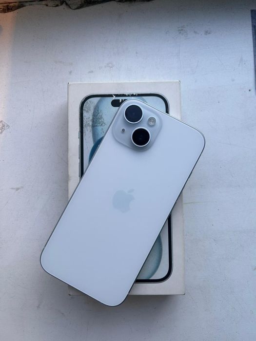 Iphone 15   128gb