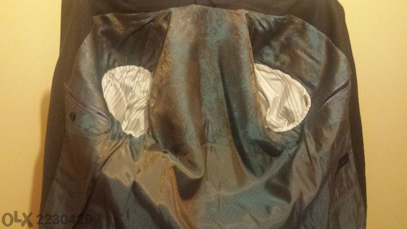 Чисто НОВ Костюм - Paruchev