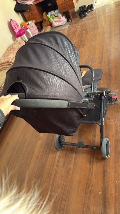 Коляска  сатылады