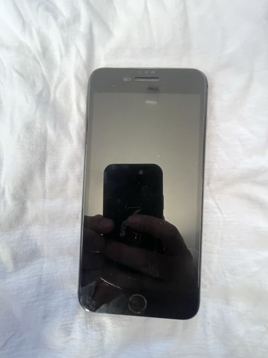 Iphone 8 plus…………………