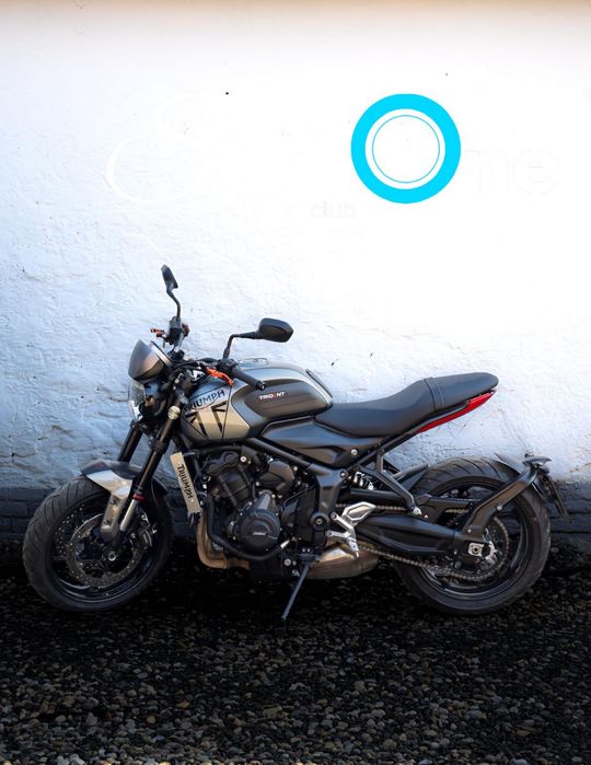 Triumph Trident 660