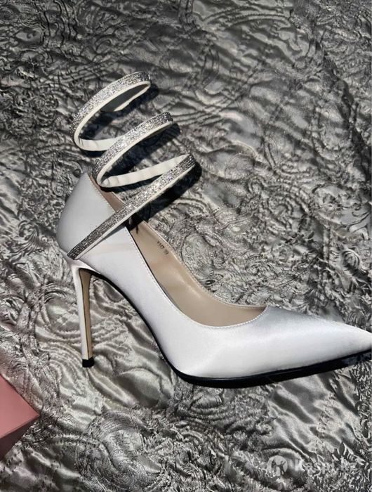 Туфли белые 39 размер