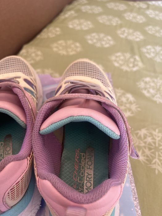 Skechers,детски маратонки,номер 35