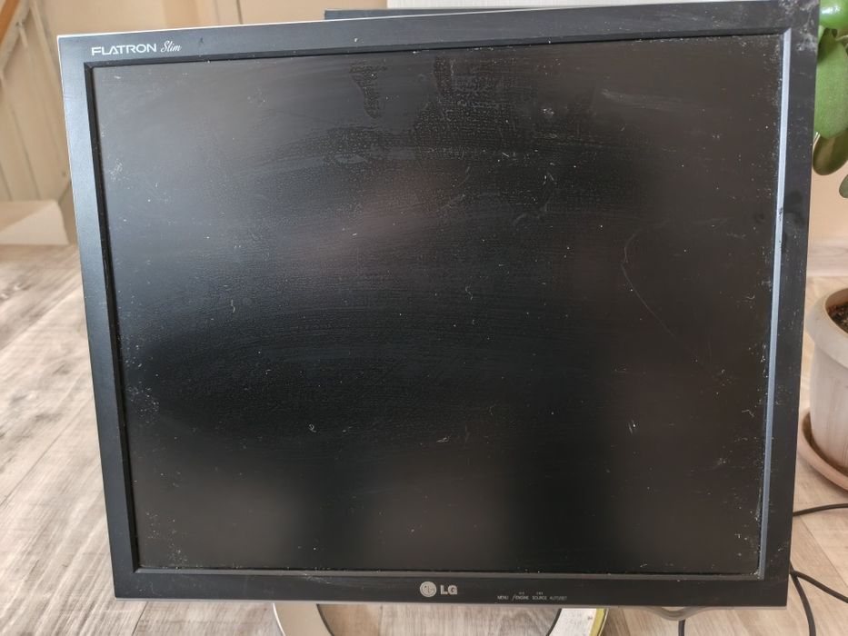 Мониторы на компьютер