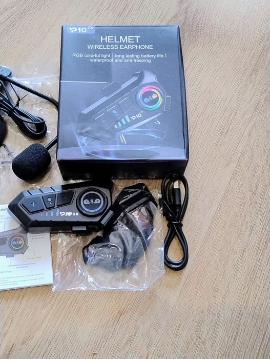 2бр. интерком (взаимно свързващи се)/Intercom/Bluetooth слушалки за ка