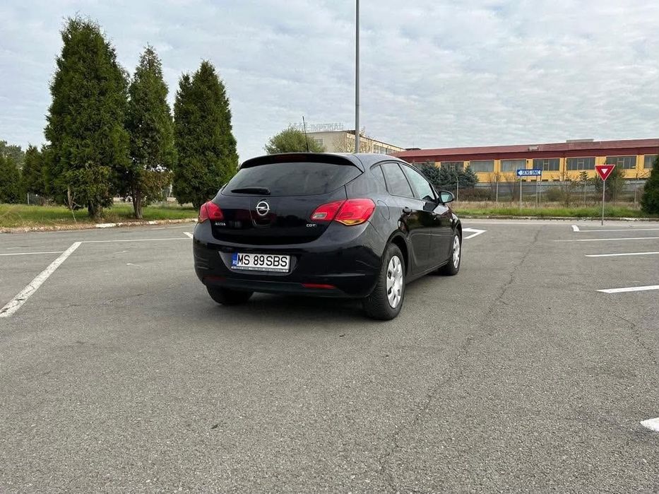 OPEL Astra 2010 — imagine 3
