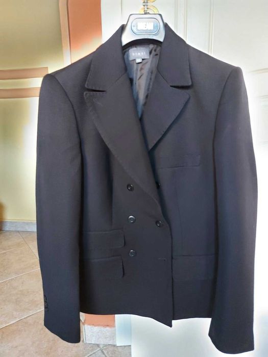 Дамски сака от вълна и полиестер номера 40 и 42 по EU