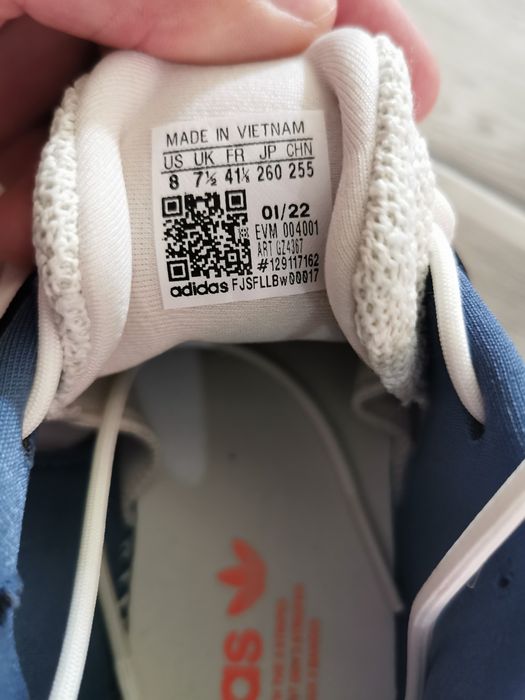 Adidas Ozelia Original