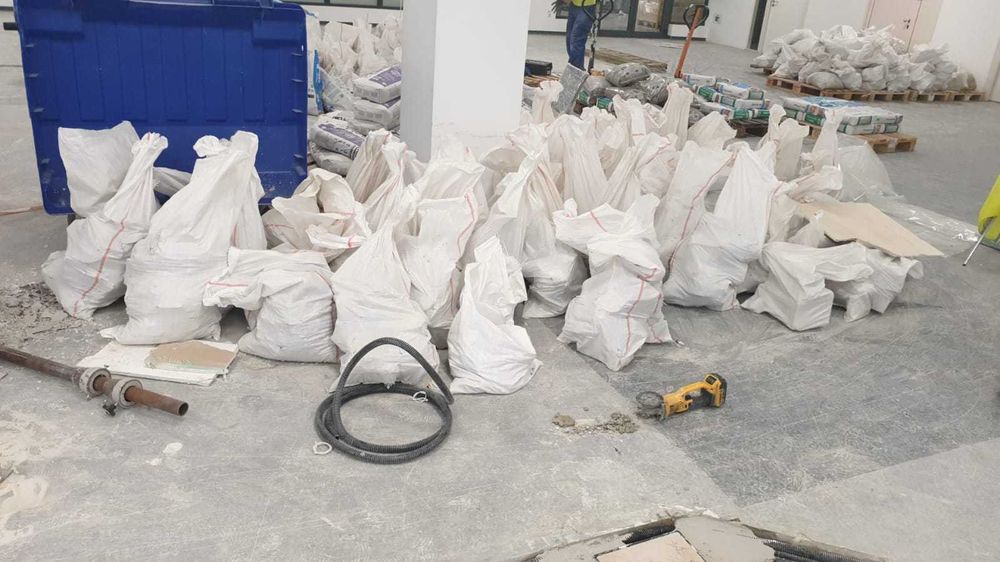 Transport moloz / nisip / pamant / mobila / moloz la sac vrac