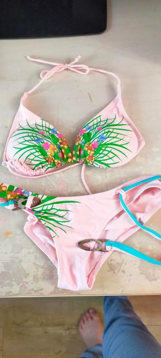 Продам купальник