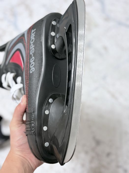 Коньки 906-SPORT