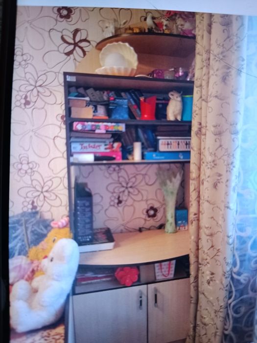 Продам подростковый спальный гарнитур