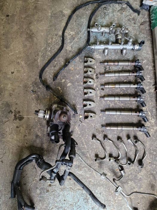 Горивна система дюзи и гнп Audi 3.0 245кс