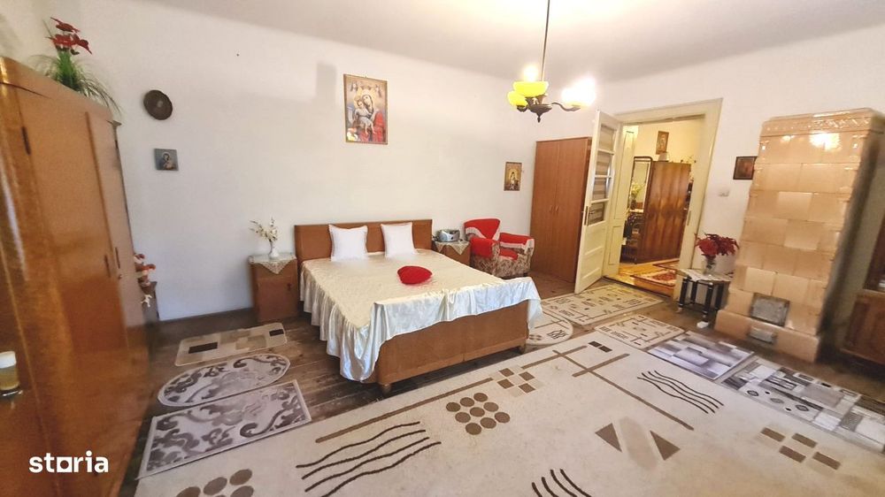 Apartament 2 camere la casa zona Centrala