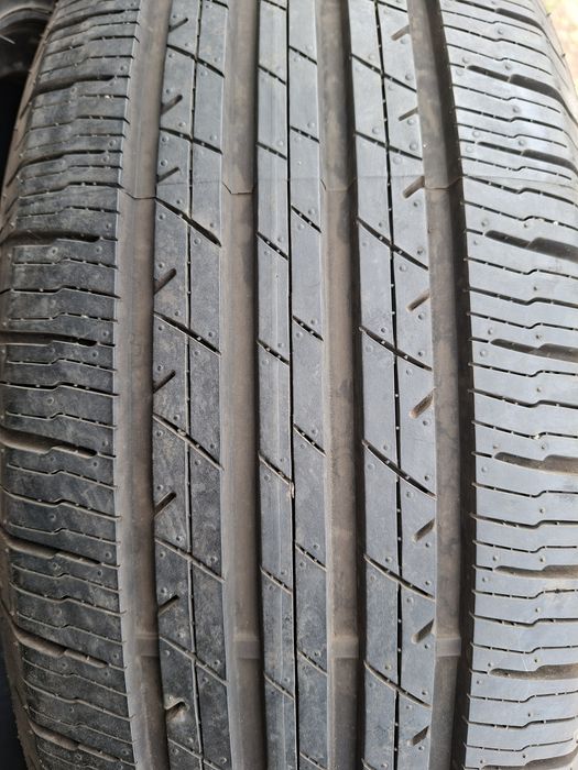 Продам шины 225/60/18  китай