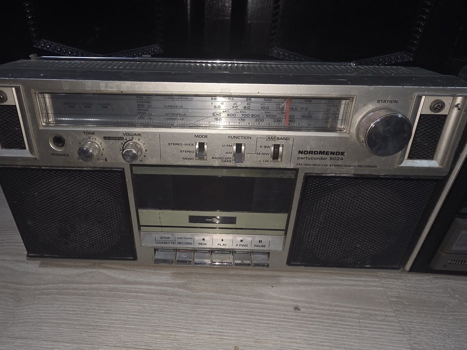 Radiocasetofon retro