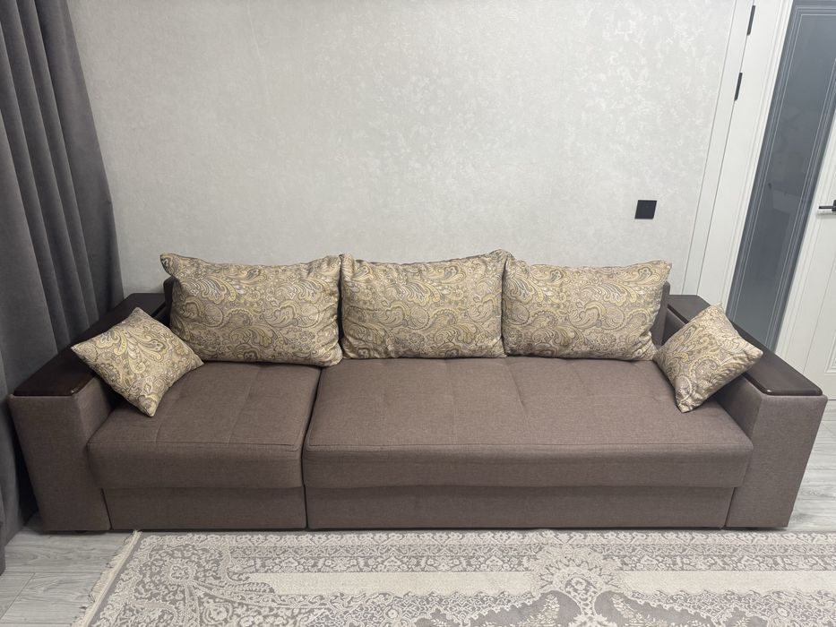 Продам диван б/у