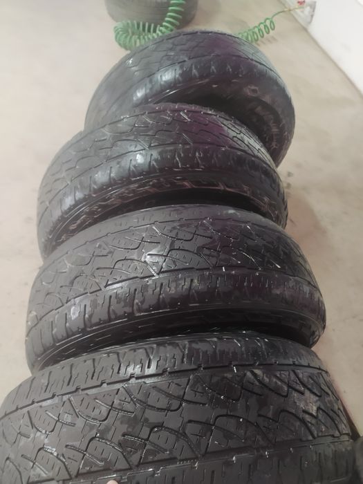 Продам комплект шин.265/65/17