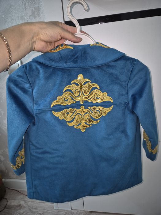 Детский шапан на 4-5 лет 8000т