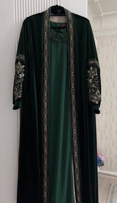 Abaya zardosli vishefkalari bor