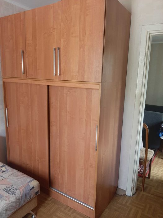 Шкаф плательный купе