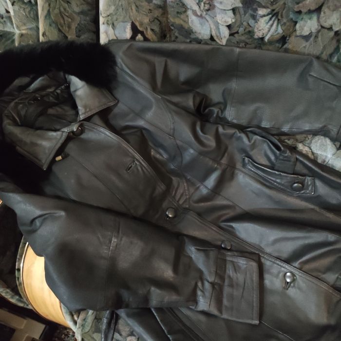 СРОЧНО ПРОДАМ   Женская одежда: Плащ КОЖА