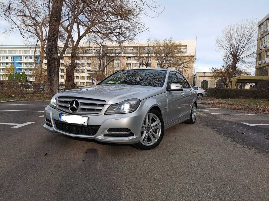 Mercedes-Benz W204  Automat