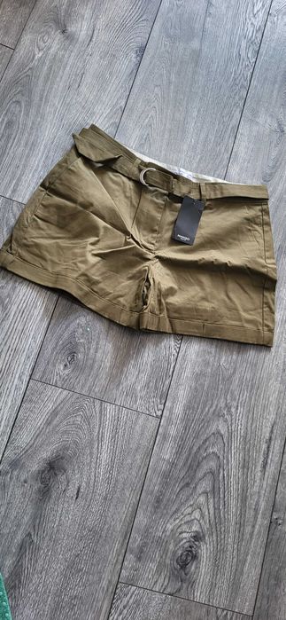 Pantaloni scurti Mango