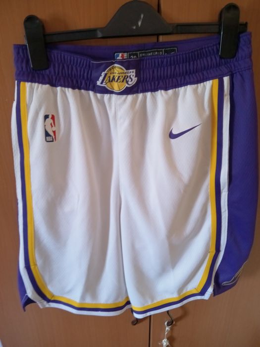 Pantaloni scurți Nike  NBA La Lakers mărimea S noi cu eticheta