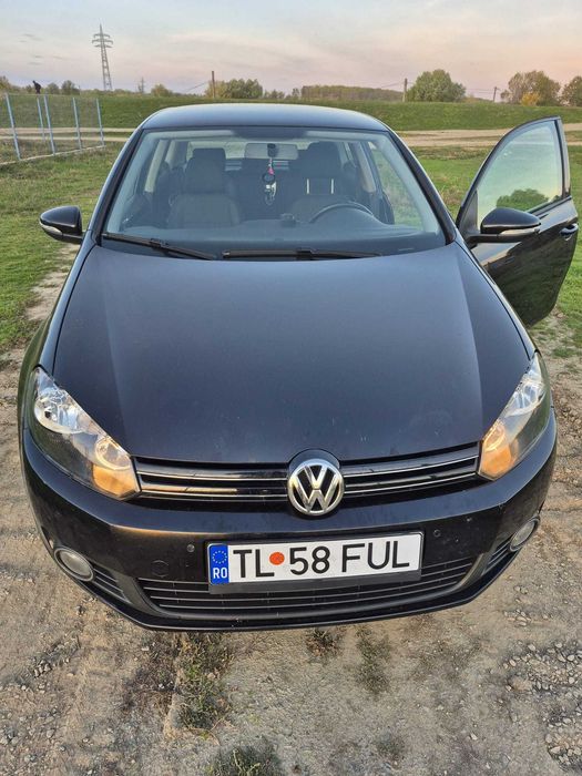 VOLKSWAGEN Golf 2010