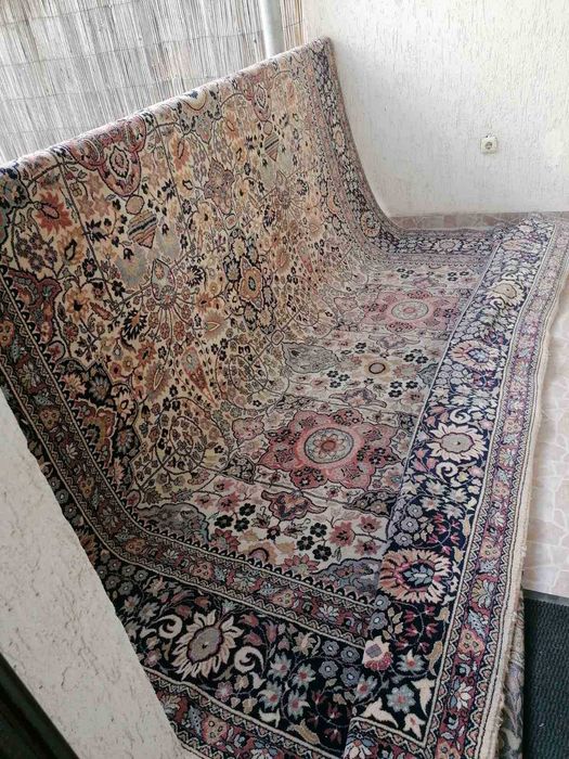 Персийски килим (голям)