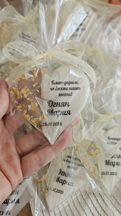 Епокси магнити, епокси магнитчета- подаръци за гости