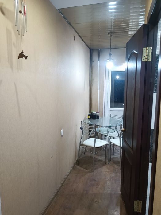 Ул. Ш.Руставелли/ Мукими Мост 2>3/5/5 50м²