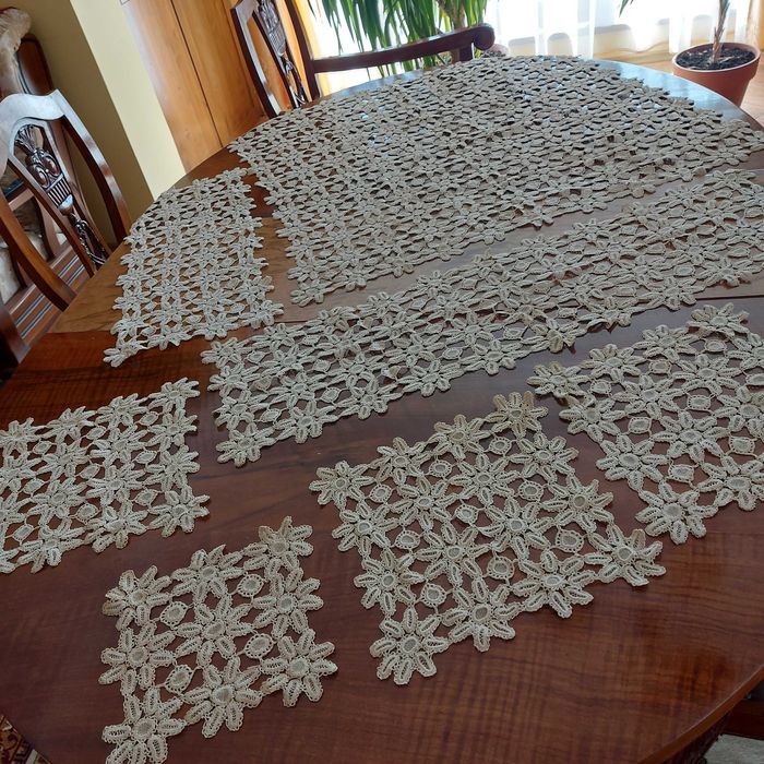 Dantele fine din macrame SET complet 7 obiecte