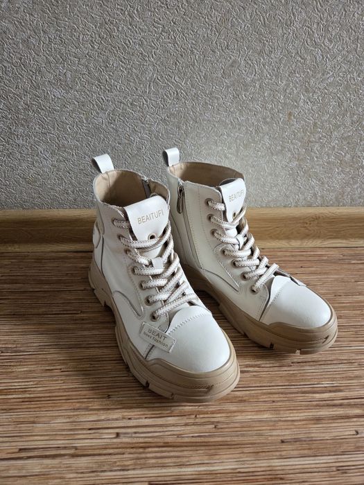 Ботинки женские демисезонные