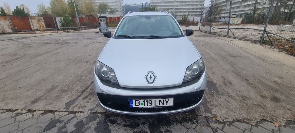 Vând Renault Laguna 3